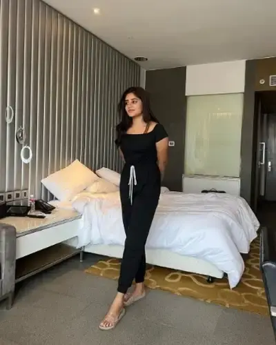Call Girls Mumbai Cash On Delivery